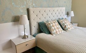 Cozy Independent Guest Apartment, Free Parking